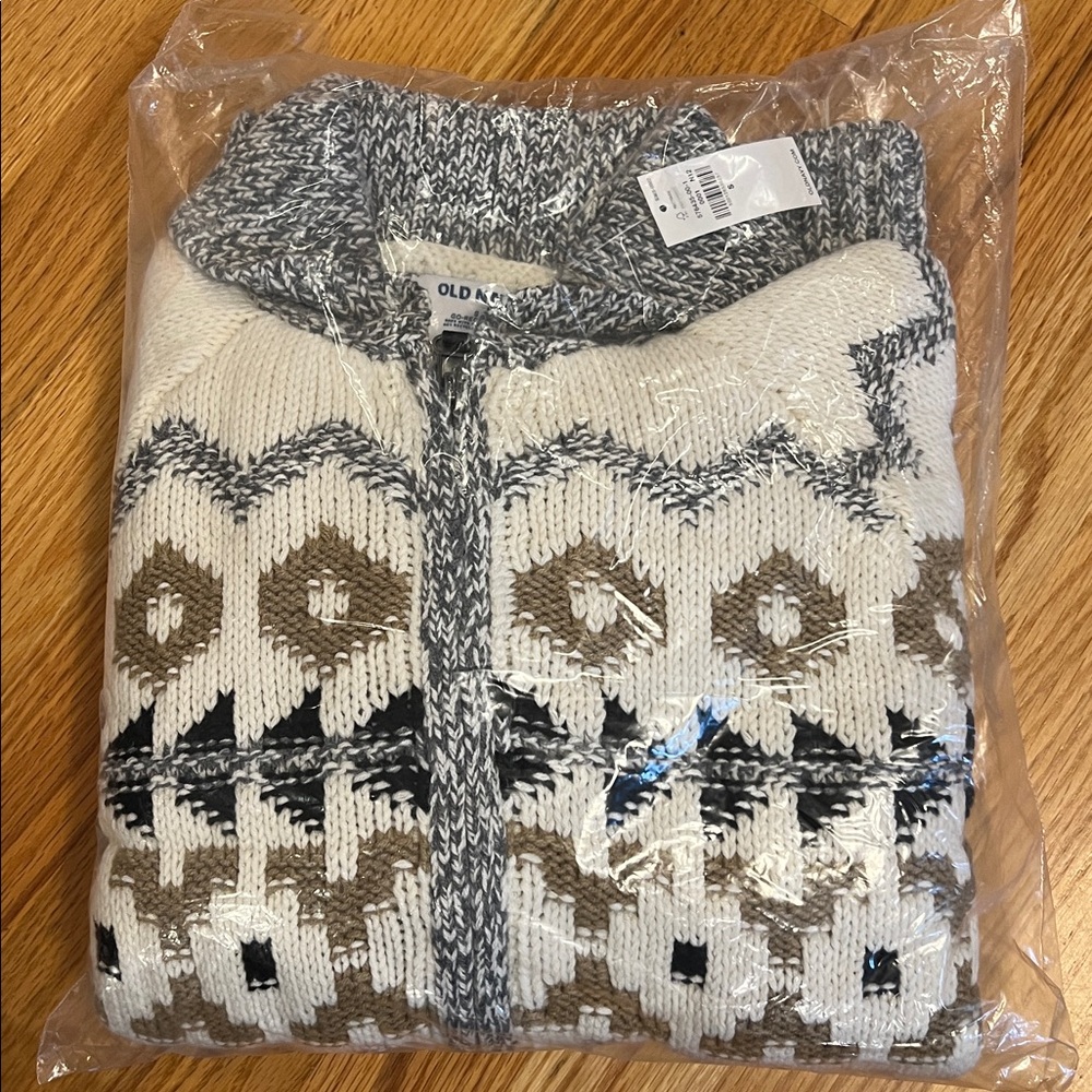 Old Navy Geometric Knit Cardigan - Gray, White, and Gold